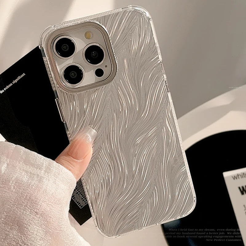 Funda de teléfono con diseño de plumas bonitas de lujo para iPhone 15, 14, 13, 12 Pro Max Plus, protección de lente chapada elegante, cubierta trasera anticaída