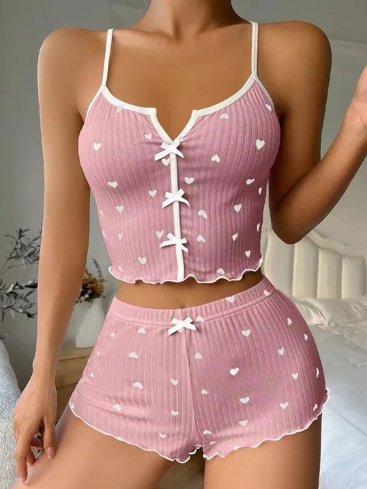 Ropa de dormir Sexy para mujer, conjunto de pijamas con estampado de corazón de seda, cuello en V, sin mangas, camisola informal, conjuntos de Top y pantalones cortos, traje para casa, ropa de descanso