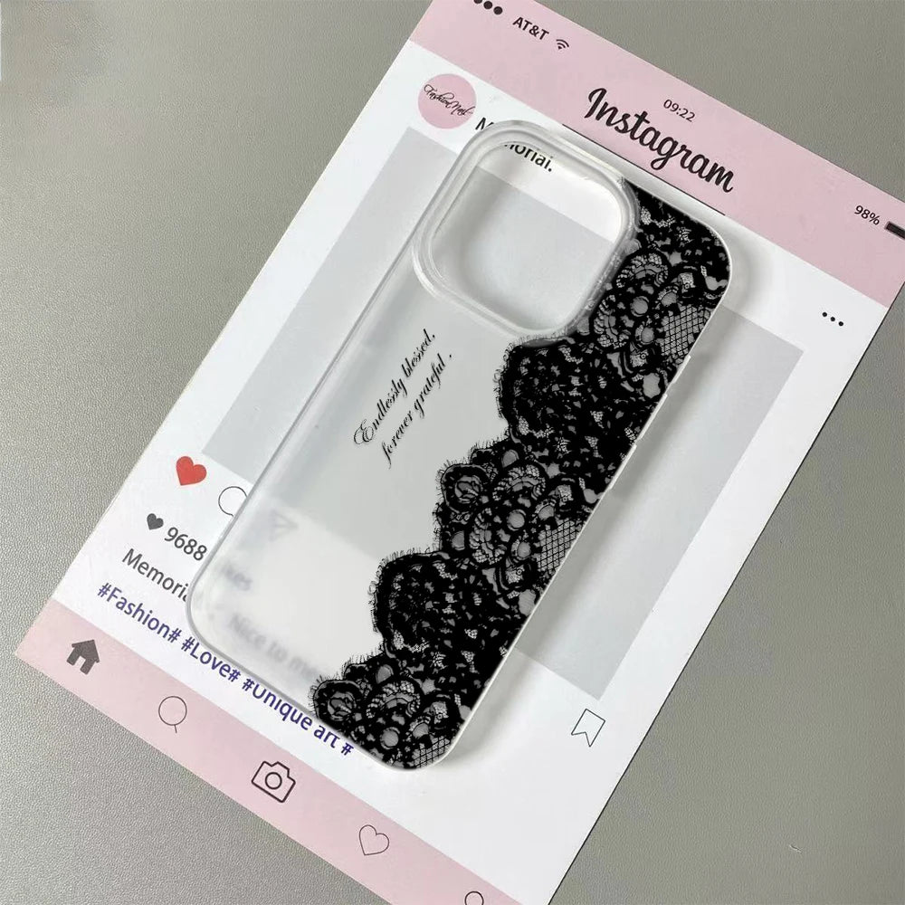 Funda de Teléfono con Letras de Encaje Negro para iPhone 17 16 15 14 13 12 11 Pro Max 13 12 17 Air 16 Plus, Carcasa Transparente Suave Antigolpes