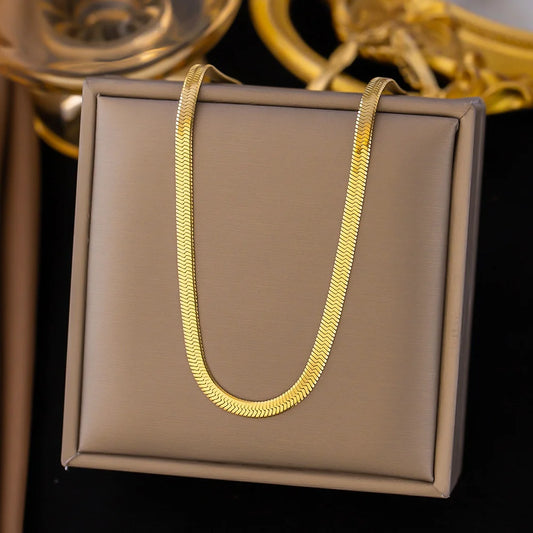 Collar de cadena de serpiente de acero inoxidable para mujer, gargantilla minimalista, cadenas para el cuello, joyería delicada que no se decolora, regalos al por mayor