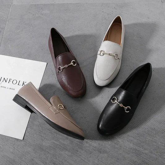Mocasines de cuero con hebilla de caballo para mujer, zapatos planos de un pie, talla pequeña, nuevo estilo, 2024