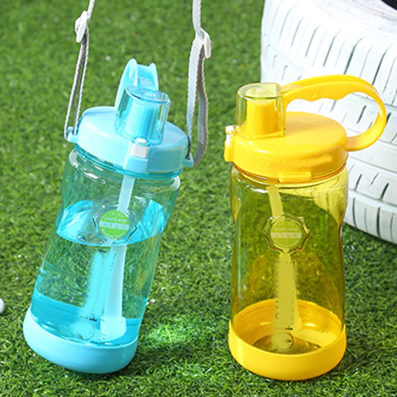 Liquidación: Precio al por mayor, botella de agua de plástico de 1L (1000ml) para deportes, senderismo, fitness y gimnasio, con pajita, para una vida saludable.
