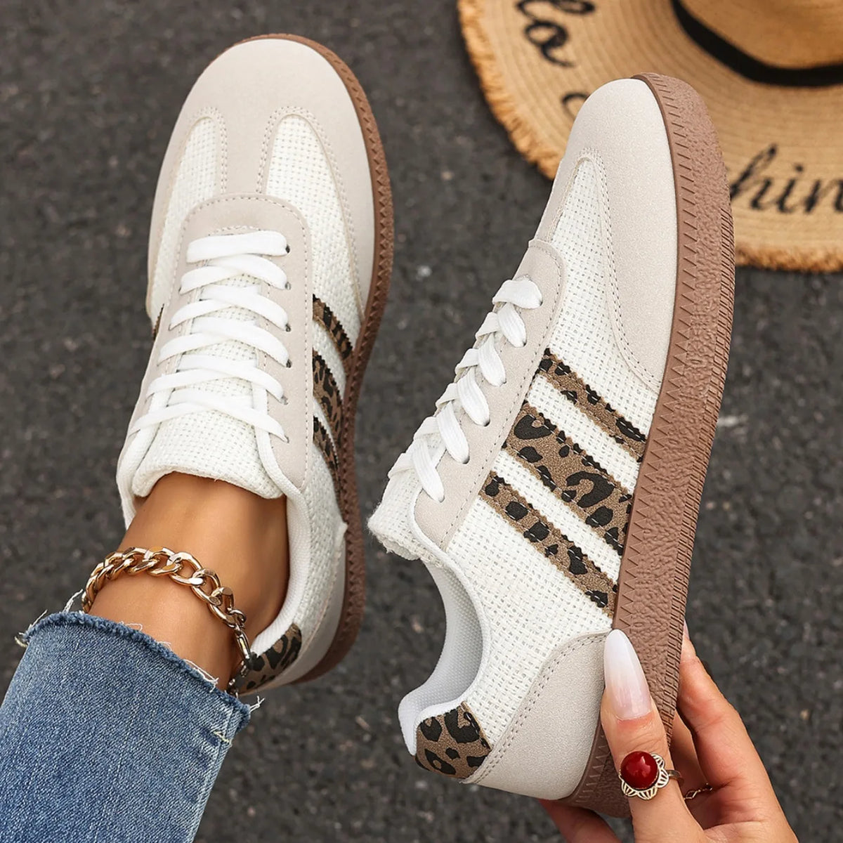 2025 nuevas zapatillas De deporte para Mujer, Zapatos planos informales a la moda, Zapatos vulcanizados con punta redonda y cordones, Zapatos planos cómodos para Mujer, Zapatos De Mujer