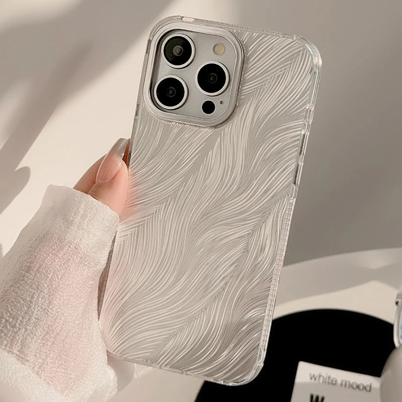 Funda de teléfono con diseño de plumas bonitas de lujo para iPhone 15, 14, 13, 12 Pro Max Plus, protección de lente chapada elegante, cubierta trasera anticaída