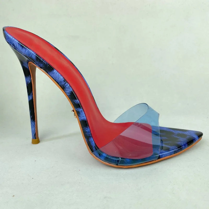 Novedad de verano, zapatillas sexis de moda de PVC transparente de charol puntiagudo, vestido de banquete de tacón alto fino, sandalia de mujer de gran tamaño