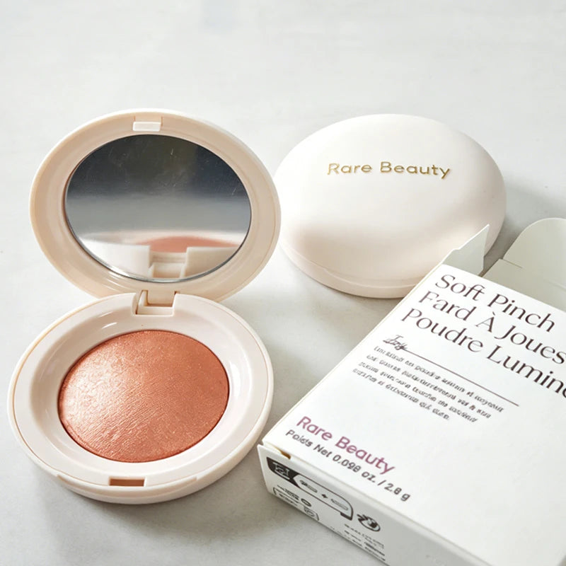 Rare Beauty Barra de Contorno Facial 3D, Bronceador, Iluminador Líquido Brillante para Mejillas, Maquillaje con Toque Femenino