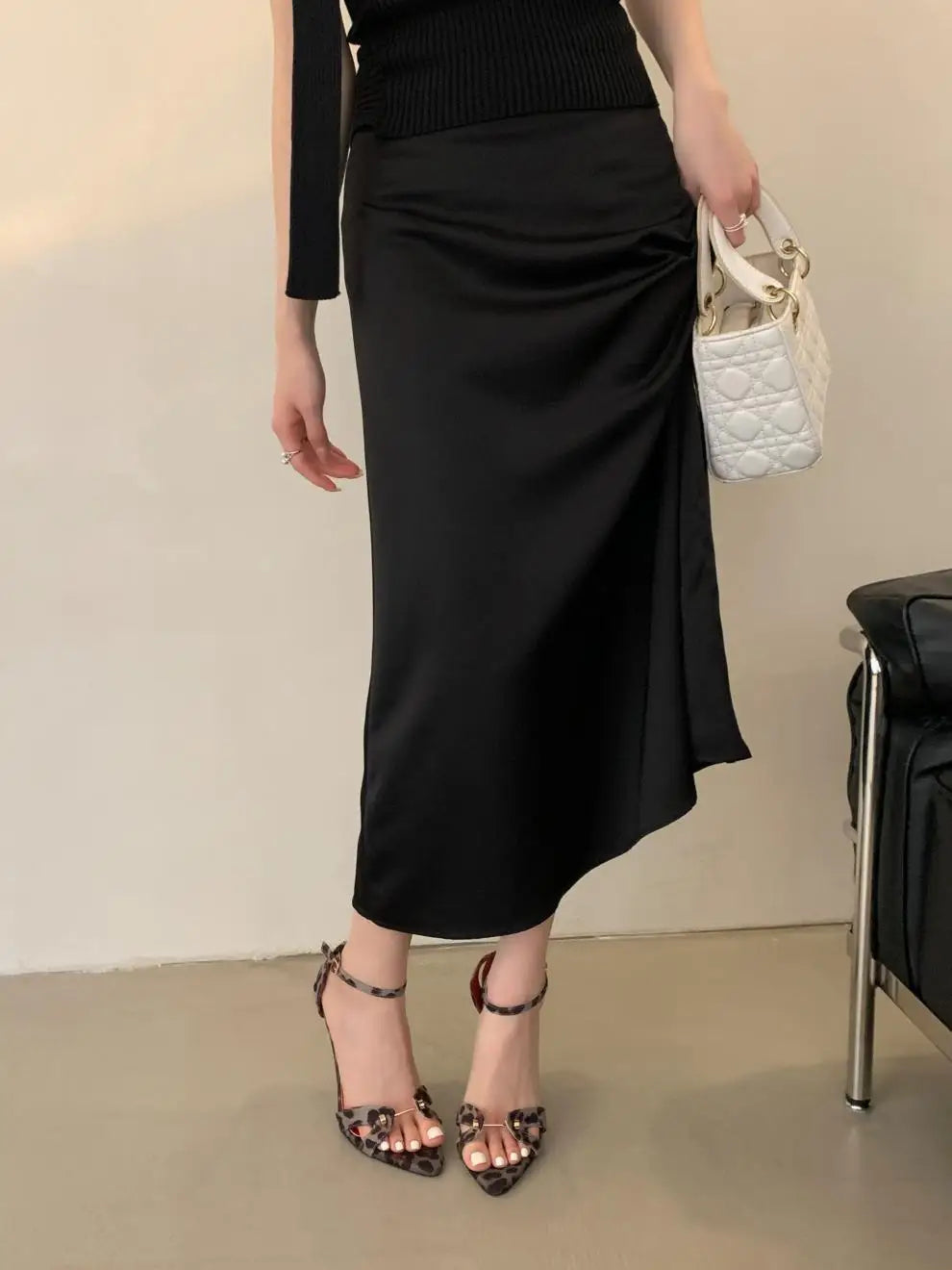 Sandalias de tacón alto para mujer, con estampado de leopardo, talla grande, con remaches metálicos huecos y puntiagudos, electrochapadas, para fiesta y discoteca, 2026