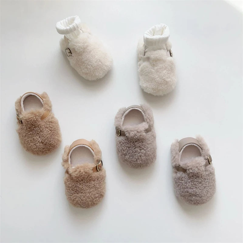 Otoño Invierno, zapatos para bebés, niños y niñas, zapatos gruesos de felpa para bebés, zapatos cómodos de suela blanda para niños pequeños, zapatos para caminar