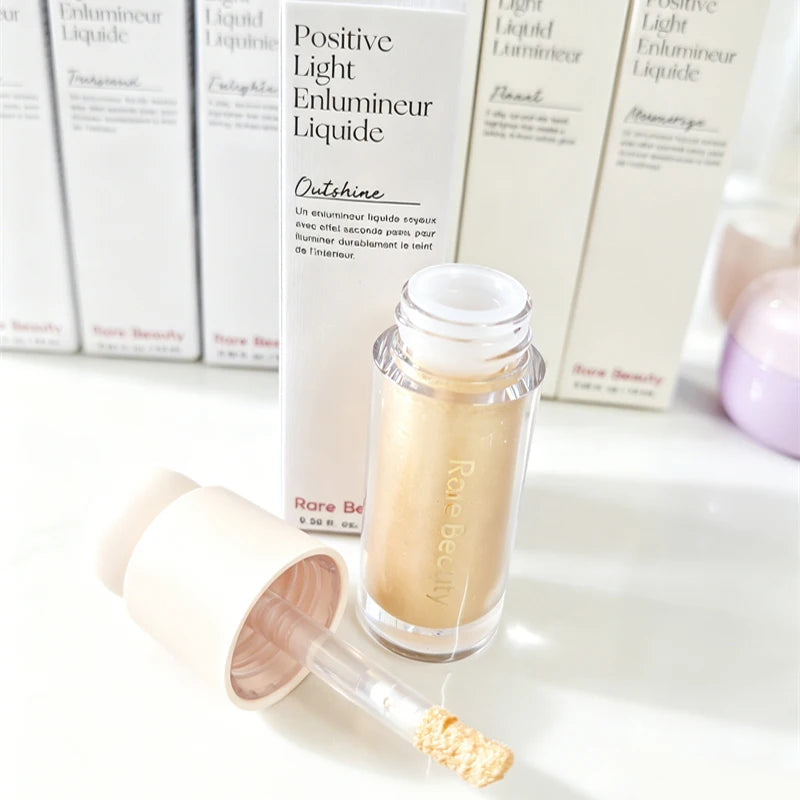 Rare Beauty Barra de Contorno Facial 3D, Bronceador, Iluminador Líquido Brillante para Mejillas, Maquillaje con Toque Femenino