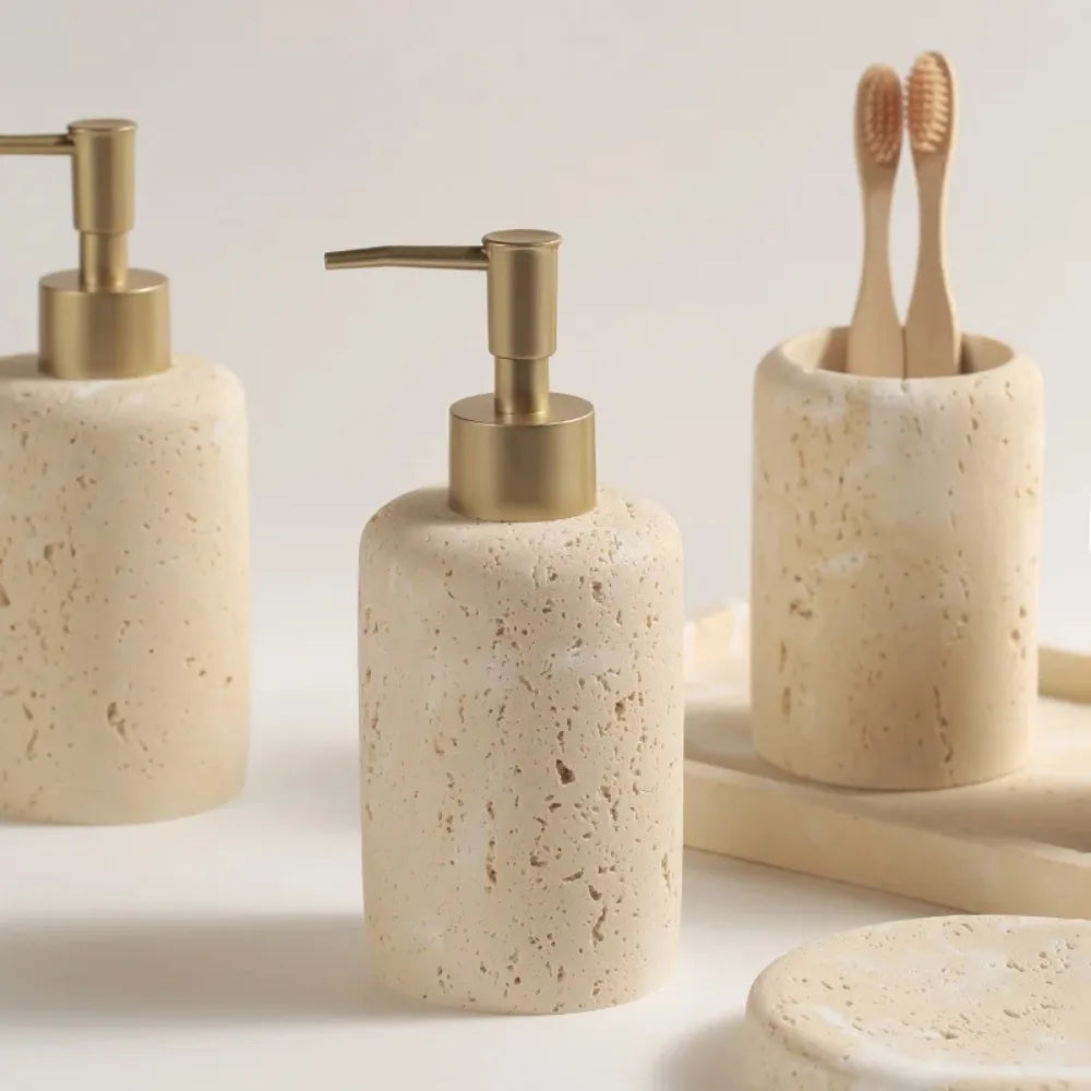 Juego de baño de travertino: jabonera con drenaje, dispensador de jabón líquido, dispensador de emulsión, dispensador de jabón en barra, caja de jabón, vaso para enjuague bucal y bandeja.