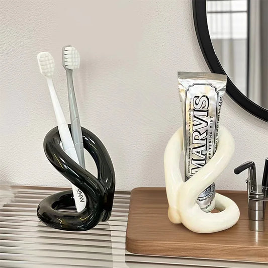 Soporte cilíndrico de cerámica estilo Cream Wind — Organizador de escritorio para bolígrafos y brochas de maquillaje