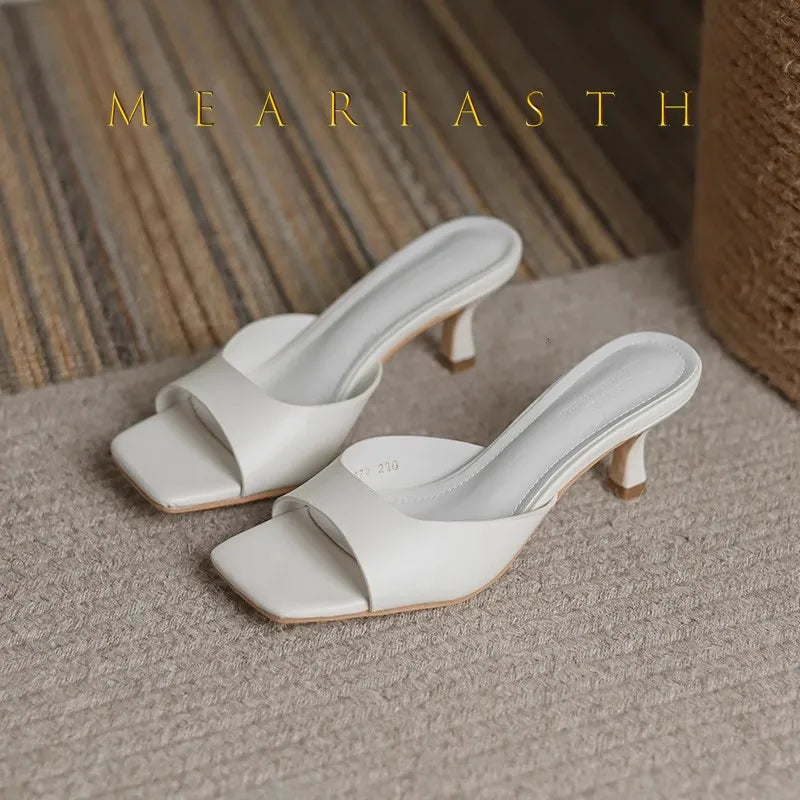 2025 nuevo verano cabeza cuadrada punta abierta zapatillas de tacón alto para mujer zapatos de fiesta de cuero pu serie Sandalias de tacón fino zapatillas de mujer
