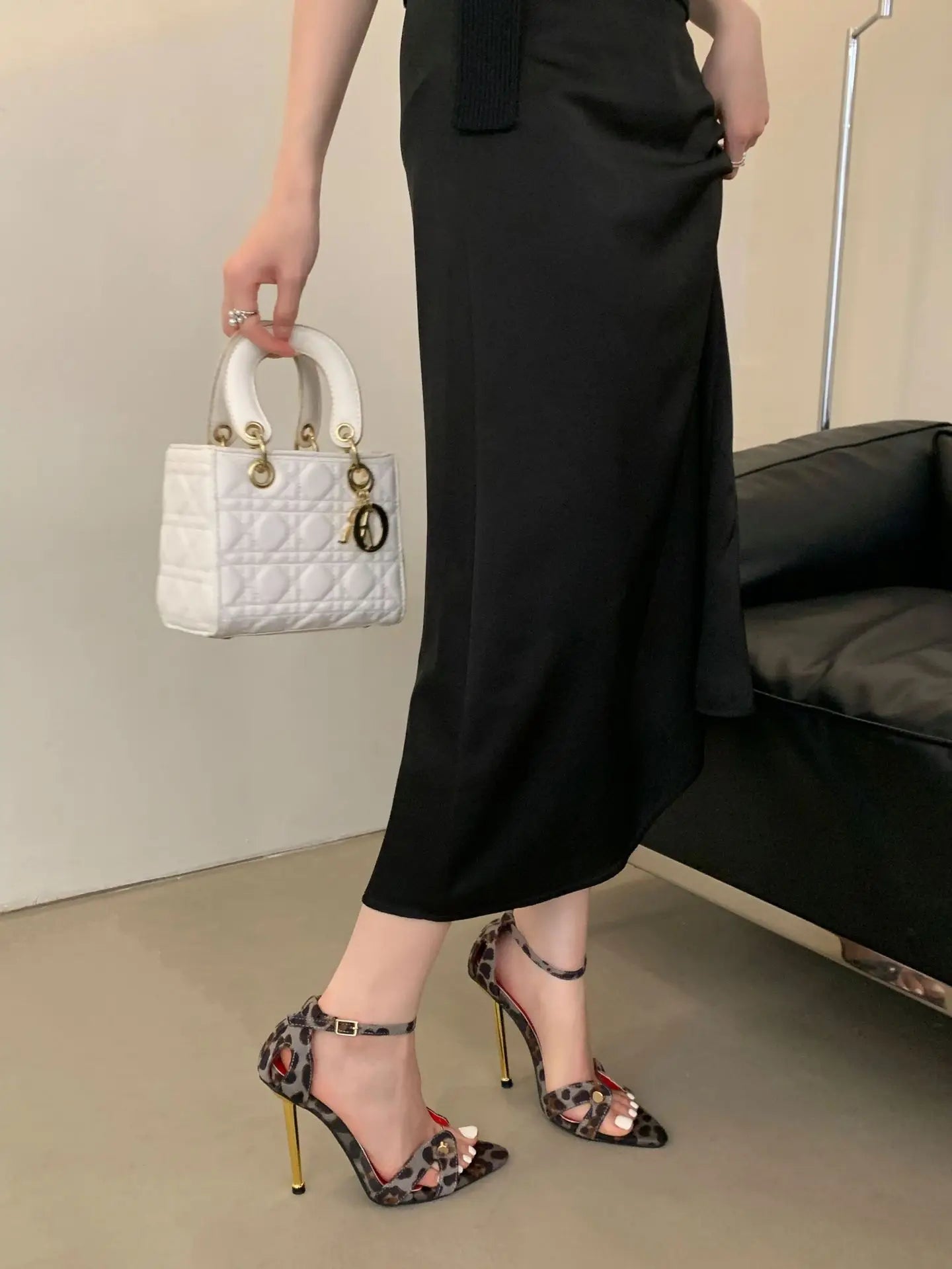 Sandalias de Tacón de Aguja con Correa de Tobillo y Estampado de Leopardo para Mujer, Zapatos de Vestir para Fiesta, Tacones de Aguja con Banda Metálica Estrecha y Punta en Pico