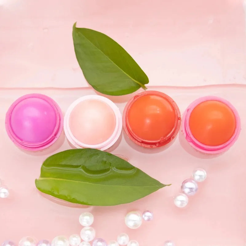 Bálsamo Labial de Fresa, 1/4 Piezas, Hidratante de Larga Duración, Repara y Humecta, Lápiz Labial Rojo con Diseño de Frutas, Cuidado Labial para Labios Secos, Cosméticos