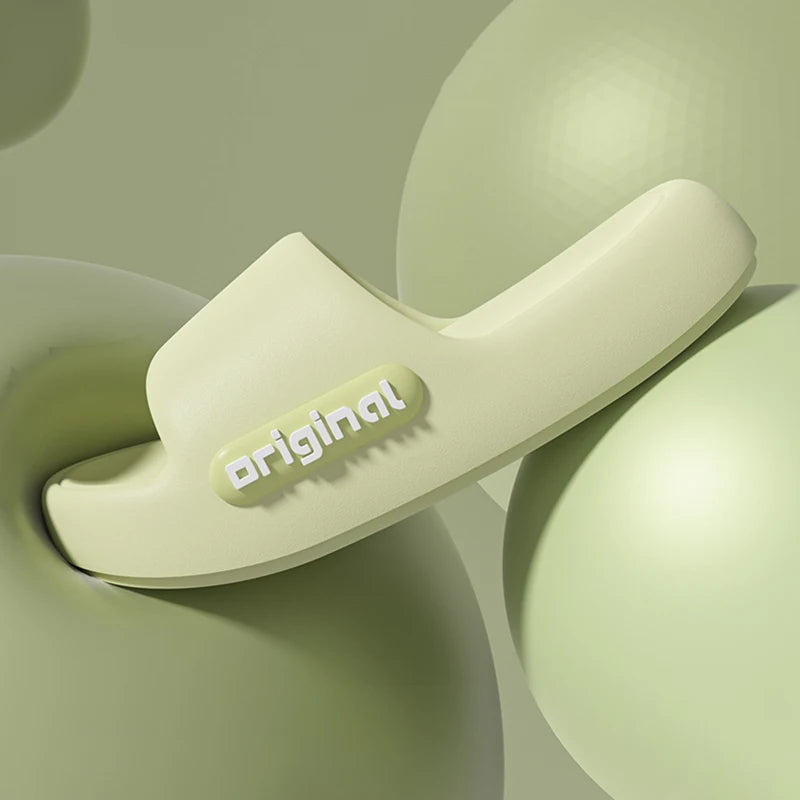 Zapatillas de nube con parte inferior gruesa, sandalias de plataforma con estampado de letras a la moda para mujer, cómodas chanclas de almohada de playa de suela suave 2025