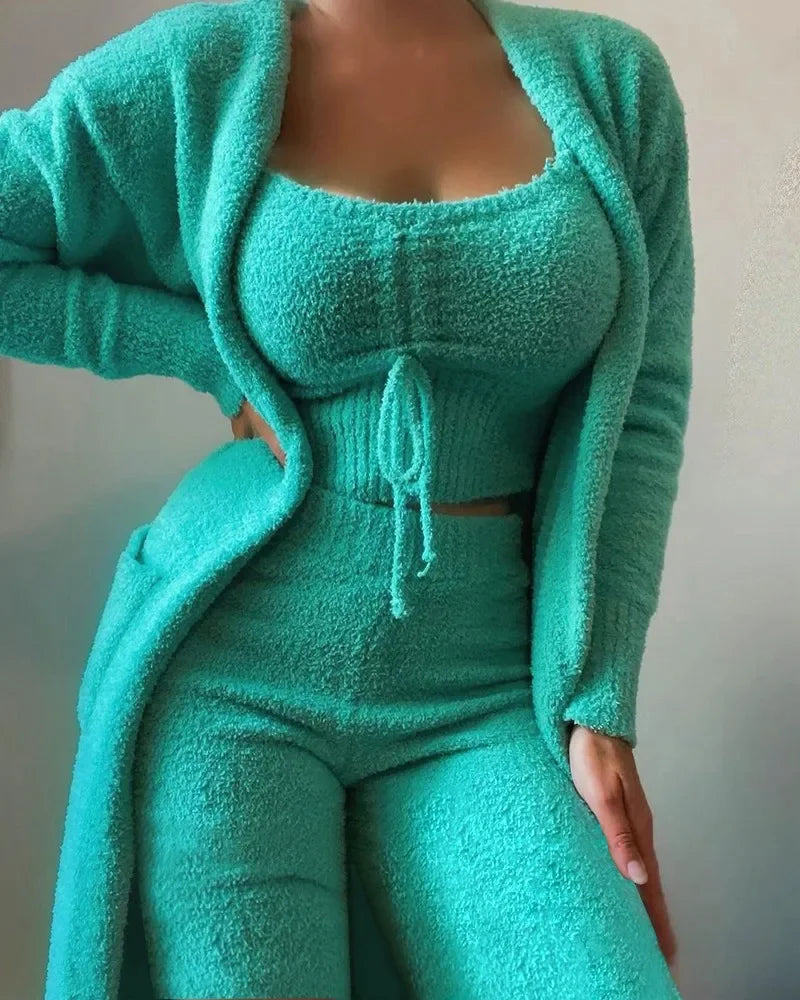 Conjunto de pijamas de terciopelo para mujer, Top corto, pantalones largos y abrigo, traje de 3 piezas, ropa de casa cálida y suave de lana, S-3XL, novedad de Otoño Invierno 2026