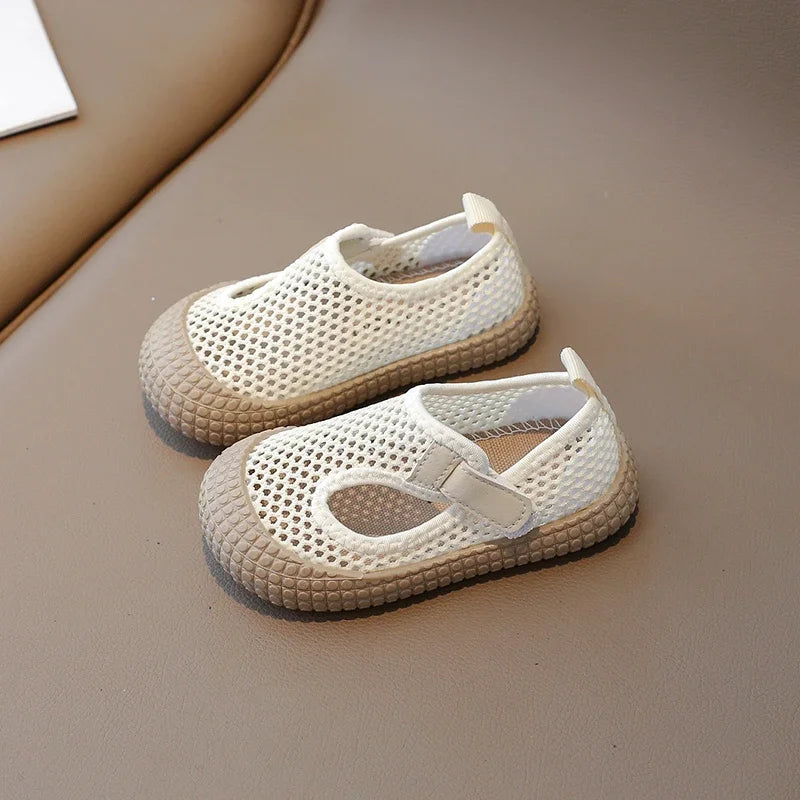 Sandalias para niños, malla de aire, transpirables, a la moda, suela suave, zapatos informales para niños, zapatos de verano para playa para bebés, deslizadores con gancho para niños y niñas 21-30