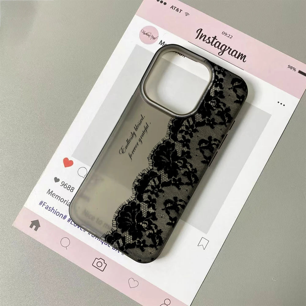 Funda de Teléfono con Letras de Encaje Negro para iPhone 17 16 15 14 13 12 11 Pro Max 13 12 17 Air 16 Plus, Carcasa Transparente Suave Antigolpes