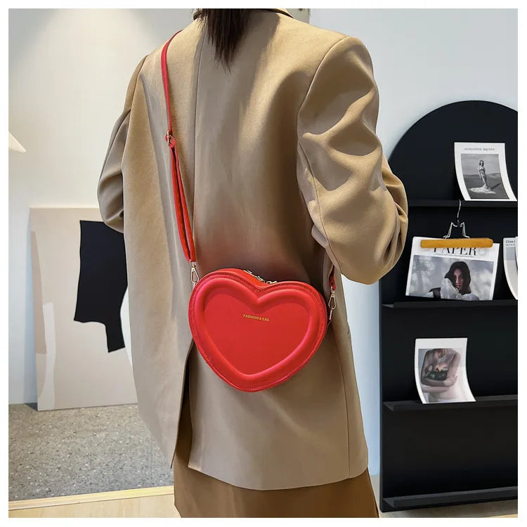 Bolsos cruzados con forma de corazón para mujer, bolso de hombro de cuero Pu sólido, bolsos casuales para mujer, bolsos de diseñador para mujer, nuevo