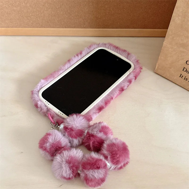 Funda de teléfono con soporte de lente de felpa peluda de leopardo a la moda para iPhone 17Air 15 14 13 12 11 16 Pro Max con cubierta a prueba de golpes con cadena para la muñeca