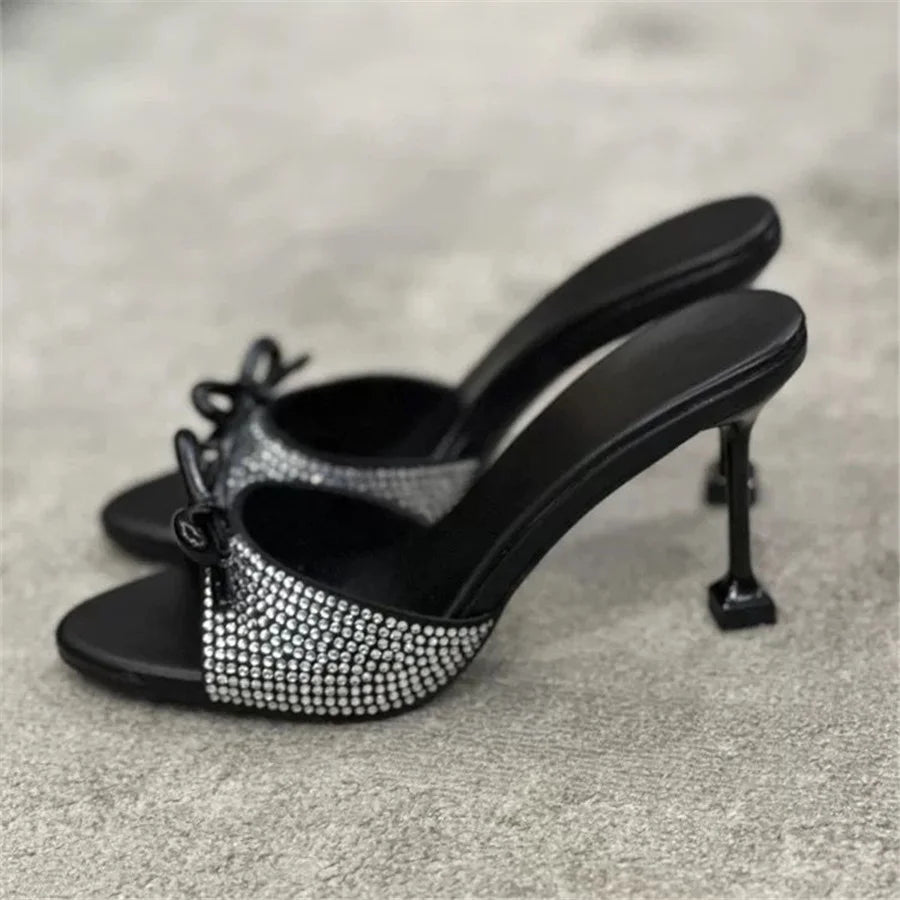 Zapatillas de cristal de diseñador para mujer, zapatos de vestir de tacón alto, zapatos de tacón para mujer, sandalias de lujo con lazo para mujer, chanclas de pasarela 2025