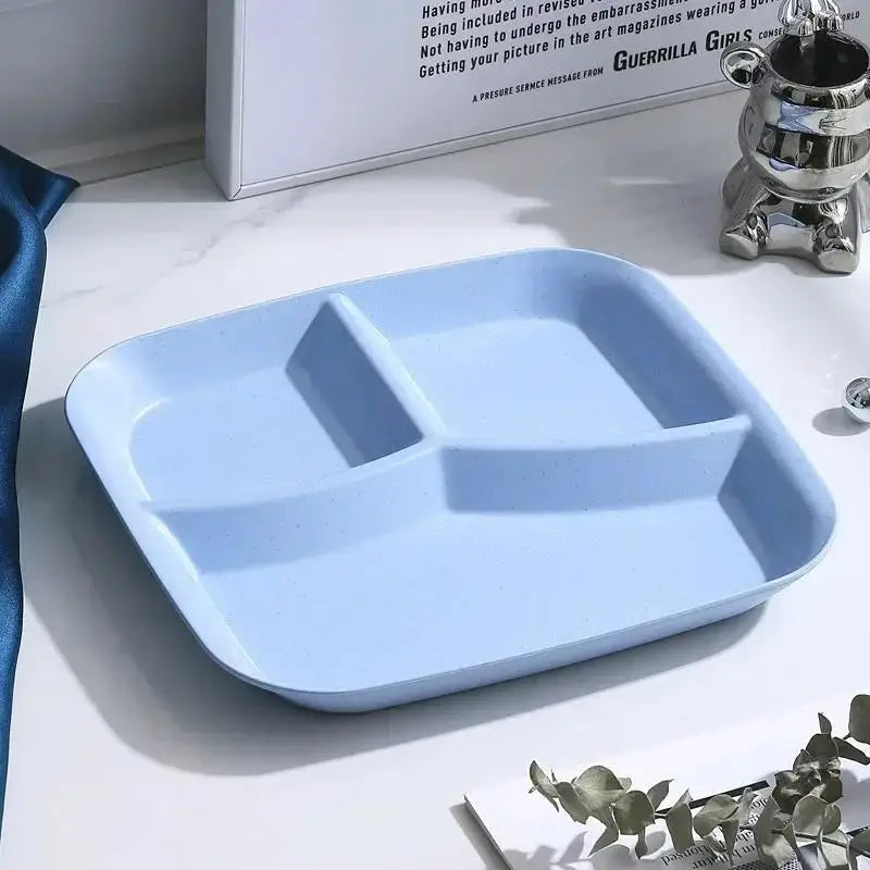 Plato de comedor cuadrado de tres rejillas de plástico, plato de desayuno para el hogar, plato de fideos y nueces, partición cuantitativa, plato de comida ligero