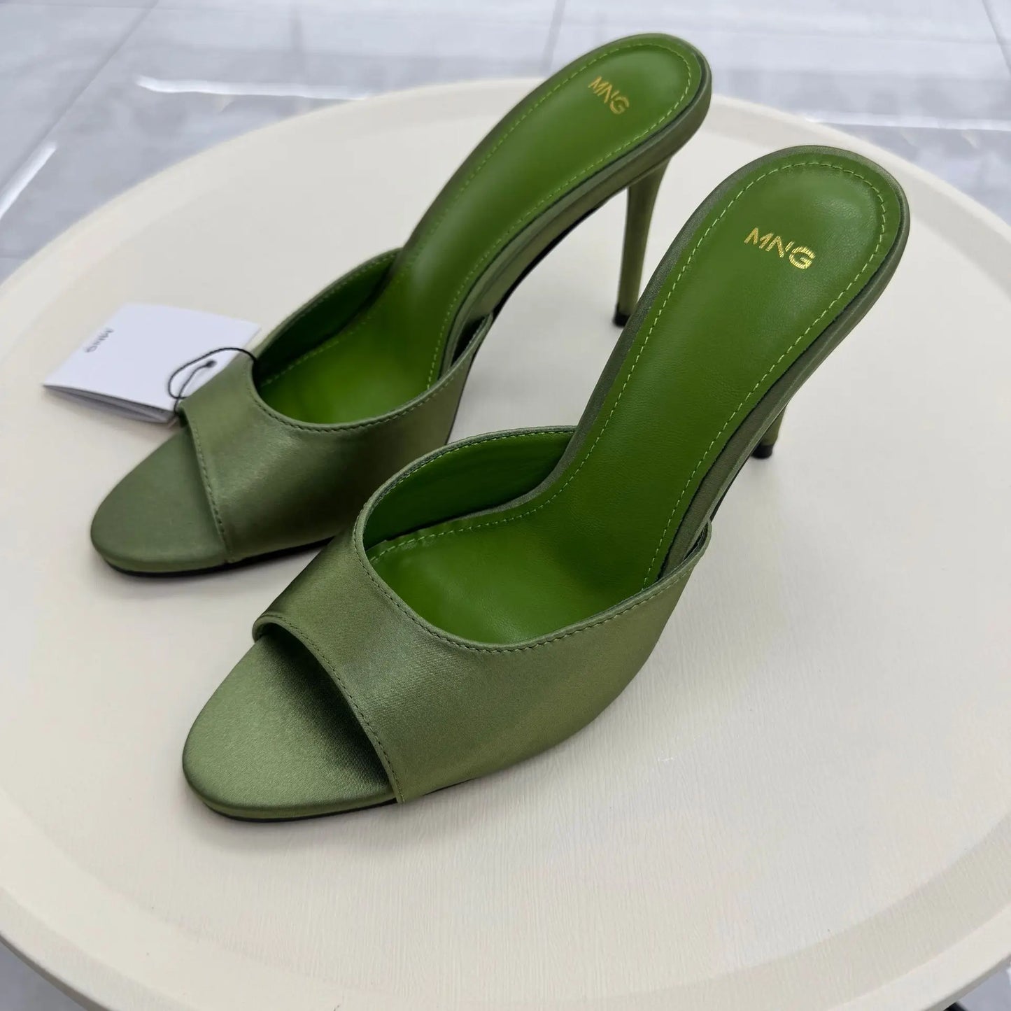 Nuevas Sandalias de Tacón Alto y Fino para Mujer, Verano 2026, con Punta en Pico, Elegantes, de Satén, Sexys, con Punta Abierta, Tipo Stiletto