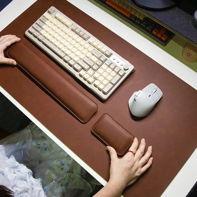 Alfombrilla de Ratón Impermeable de PU, Alfombrilla de Escritorio de Tres Piezas, Protector de Teclado y Reposamuñecas, Alfombrilla de Ratón Grande Antideslizante para Portátil