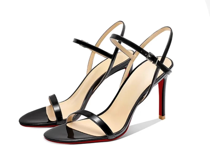 Nuevas sandalias de tacón alto de charol plateado para mujer con punta descubierta, tacones delgados y zapatos individuales cómodos.