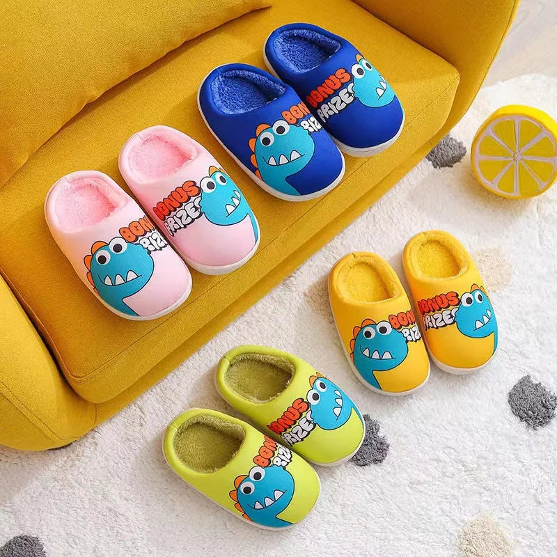 Zapatillas con patrón de dinosaurio de dibujos animados para niños y niñas, bonitos zapatos de felpa, zapatos cálidos adecuados para interiores de otoño e invierno