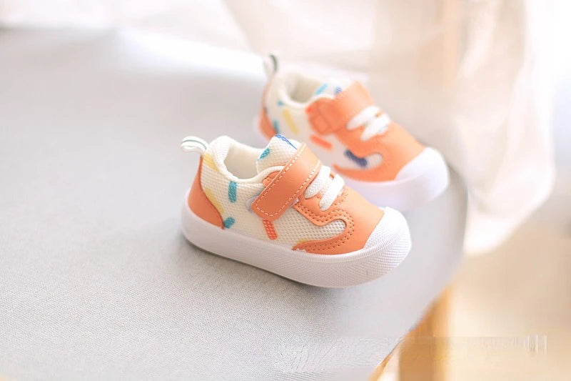 Zapatos Niña Zapatos para caminar de bebé otoño nueva suela suave Zapatos casuales de niño cara de malla zapato deportivo para niña recién nacida Zapatos de bebé Zapatillas
