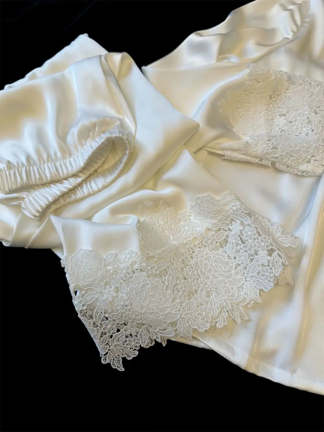 Conjunto de pijamas para mujer, ropa de dormir de satén blanco con encaje, ropa de dormir para novia y boda, regalo para el hogar, traje de pantalón holgado Sexy de manga larga, ropa de descanso