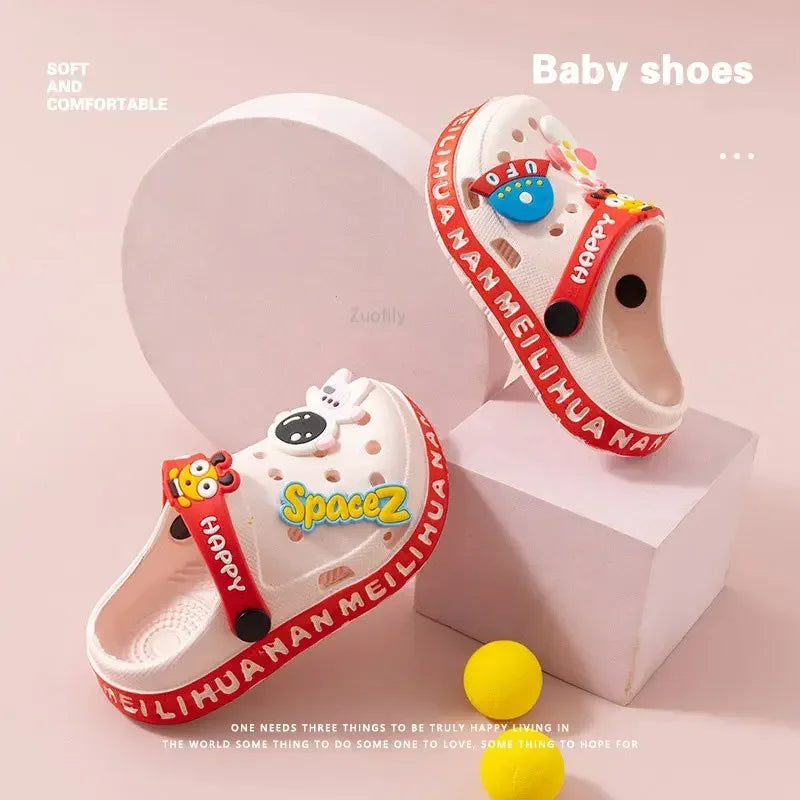 Nuevos niños, bebés, niños y niñas, zuecos de verano, suela suave, zapatillas de playa para jardín, sandalias, zapatos de bebé con agujeros de cueva para niños y niñas