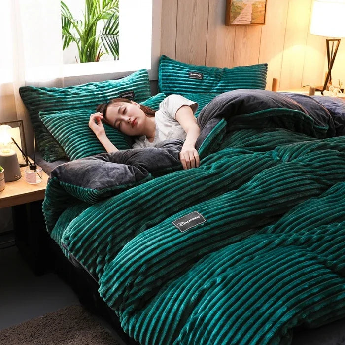 Funda nórdica gruesa de terciopelo de Color sólido, juego de cama cálido para invierno, funda de edredón doble, funda de edredón doble Queen King 220*240