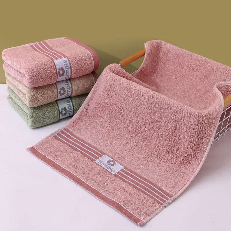 Toalla de Algodón Puro Apta para Uso Doméstico, Absorbe Agua y se Seca Rápidamente, Hermosa y Duradera, Toalla de Ducha Suave