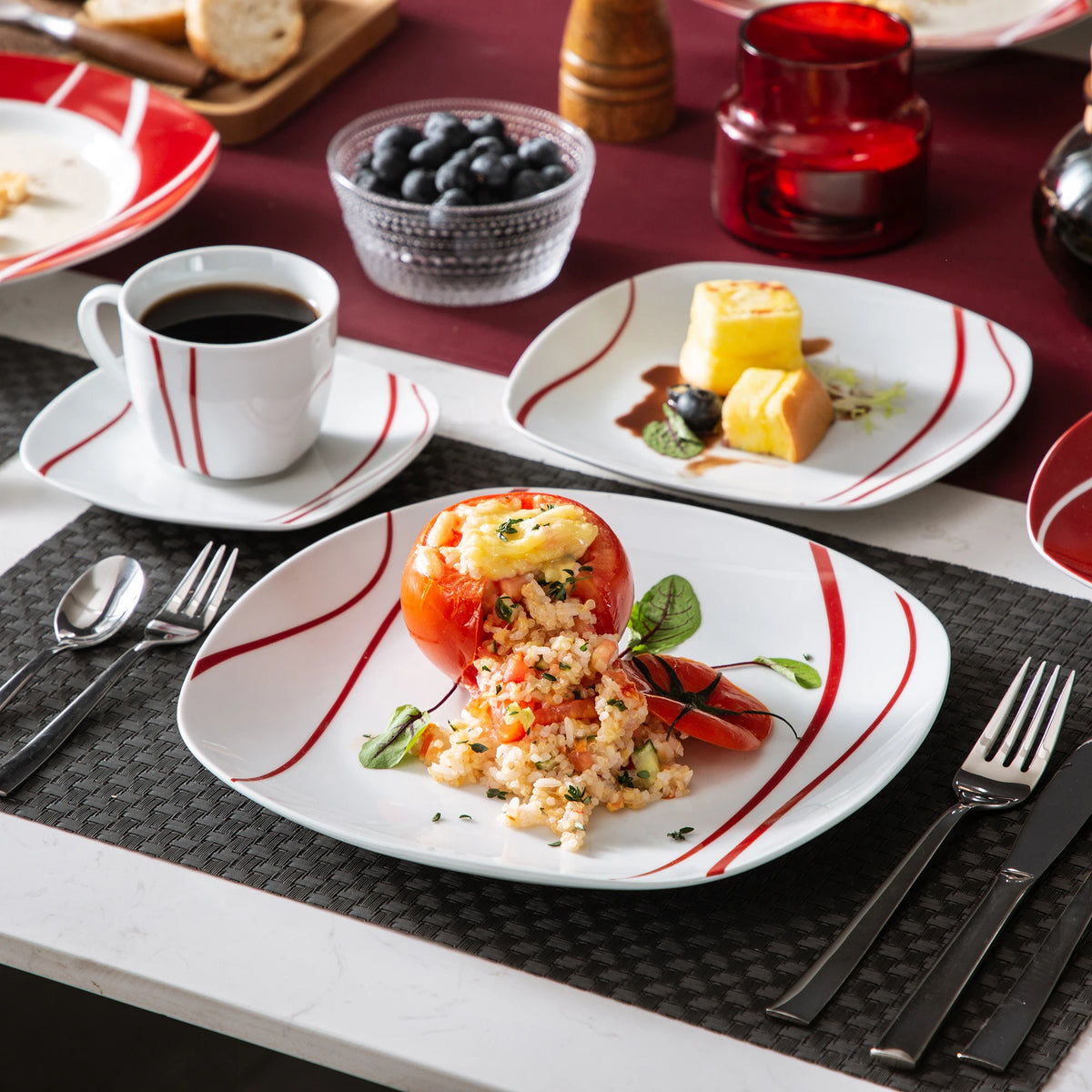 MALACASA-Juego de cena de porcelana serie Felisa, juego de tazas, platillos, postre, sopa, plato de cena, rayas rojas, marfil, blanco, 30 piezas